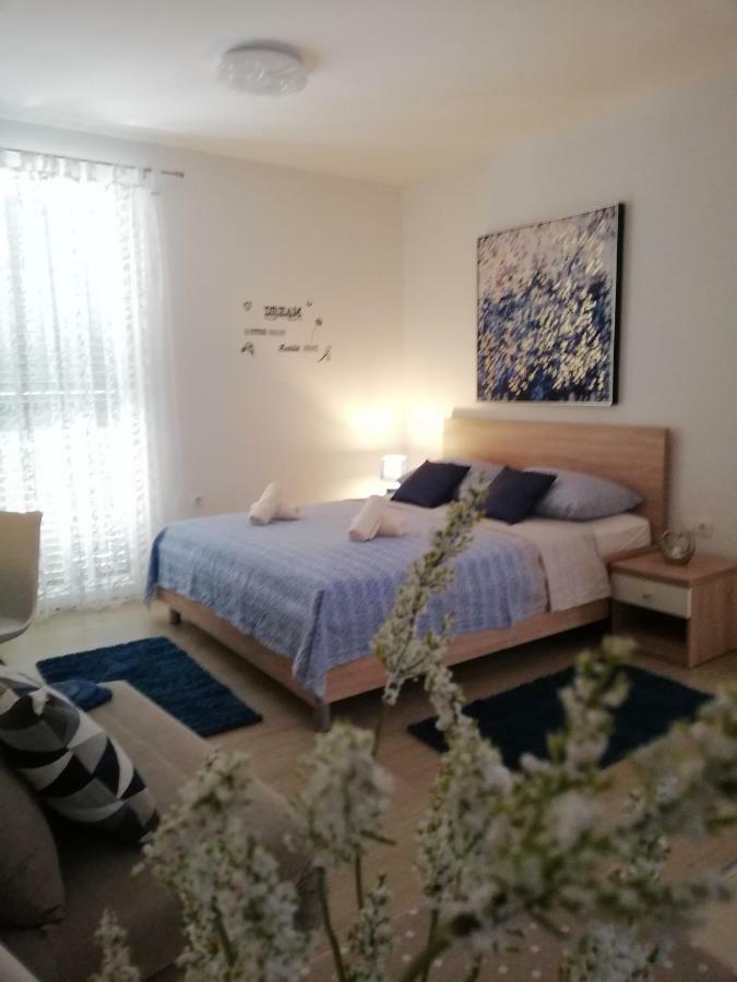 Kalelarga Apartments 4 You Zadar Bagian luar foto